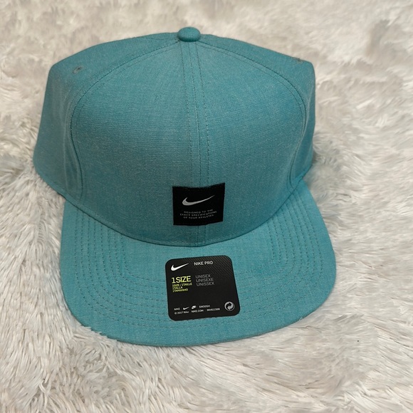 Nike Other - ❤️ NWT Nike Pro Unisex Hat